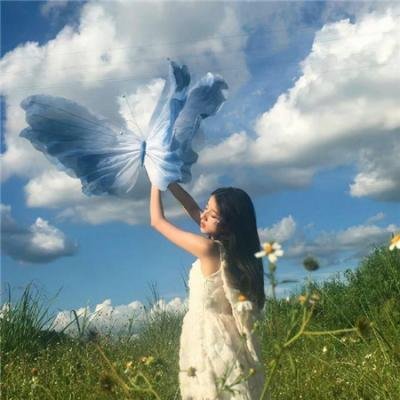 幽冥花开